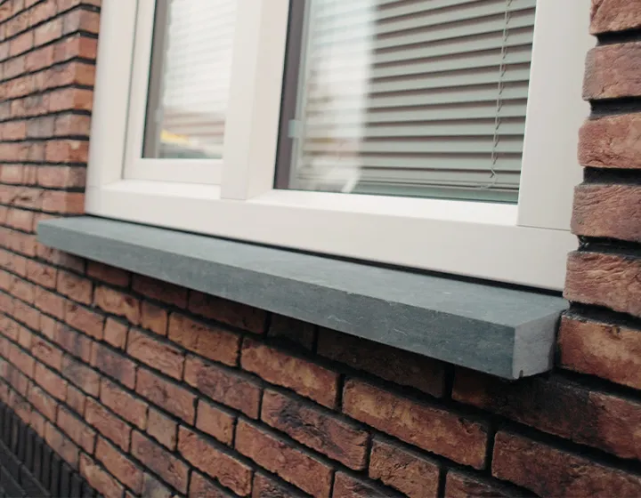 Raamdorpel Fors - Diep Blauw Hardsteen